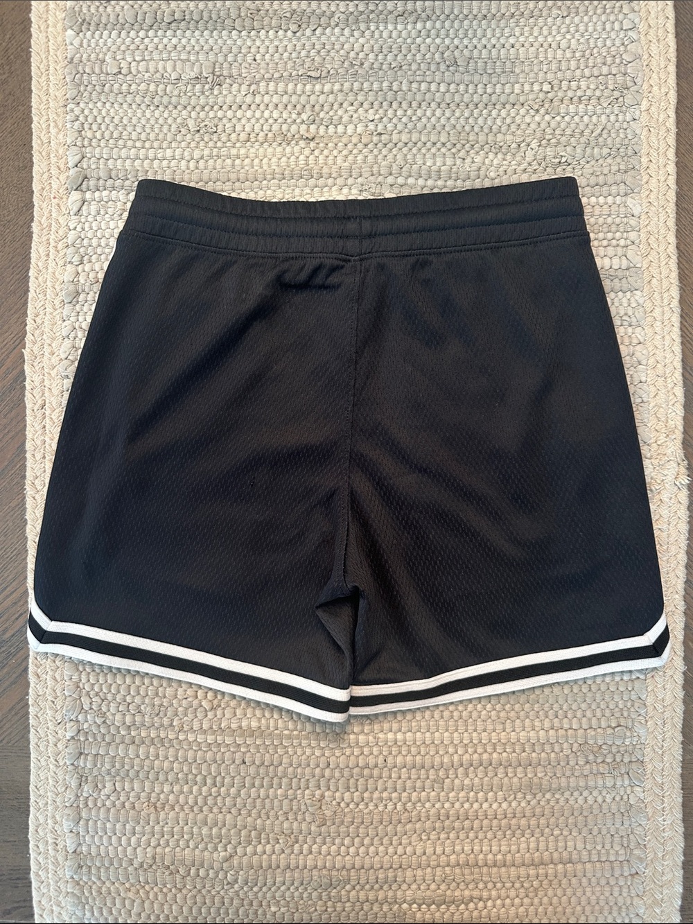 Abercrombie Kids Black Shorts with White Trim size 7/8 - Picture 3 of 5
